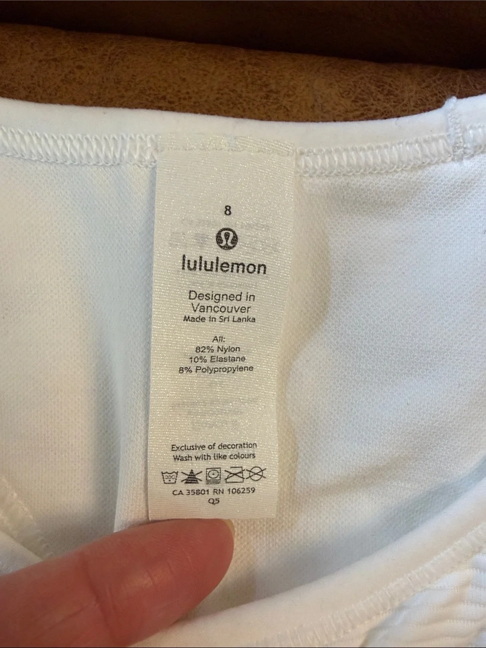NWT Lululemon Ebb to Train Sports Bra Sun Sz 8 C/D Cup White Neutral Staple Item